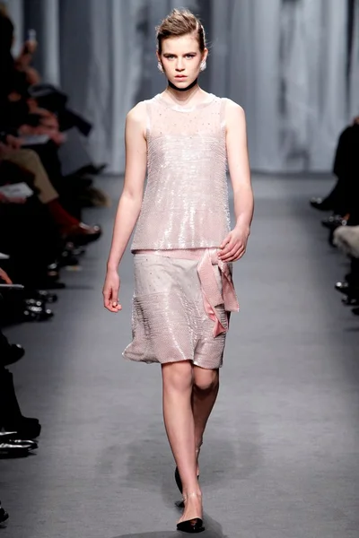 Look 33